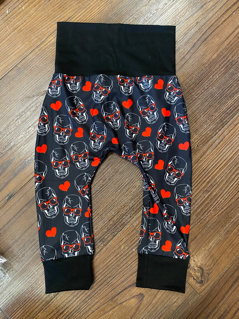 RTS Skull Hearts Harem Pants 11.27