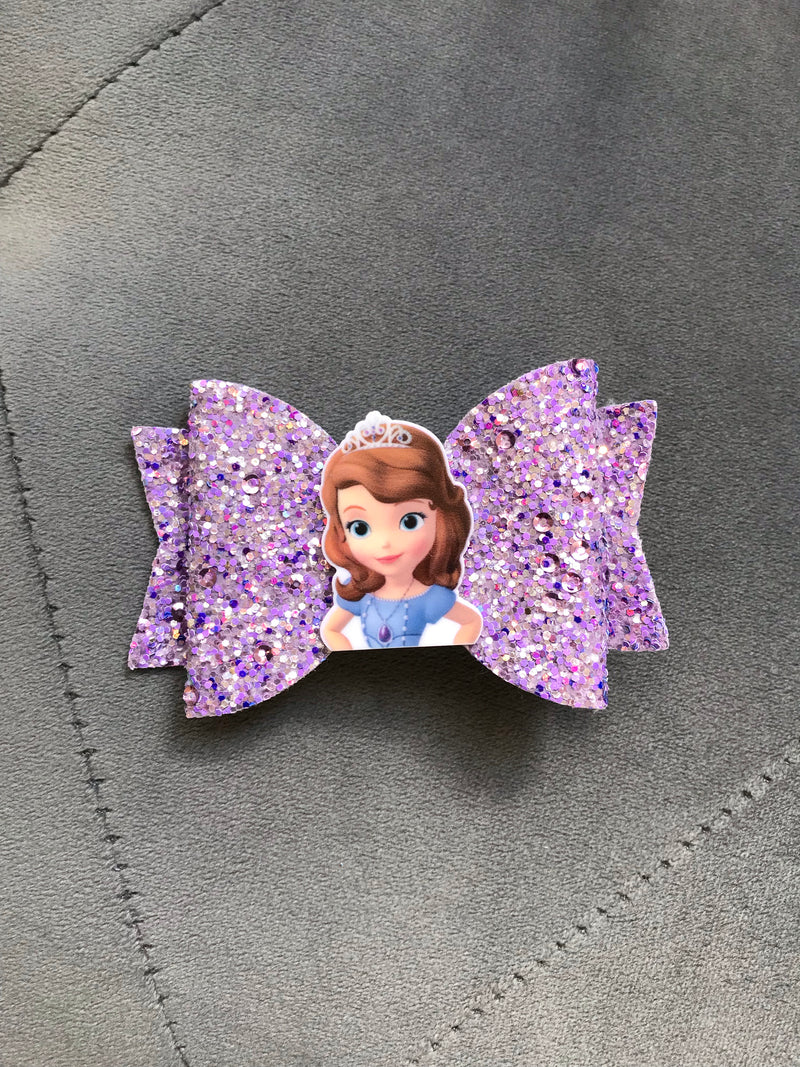 Small Sophia The First Bow