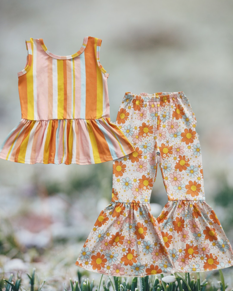Pre order stripe ON TOP flower bell set - end of March delivery