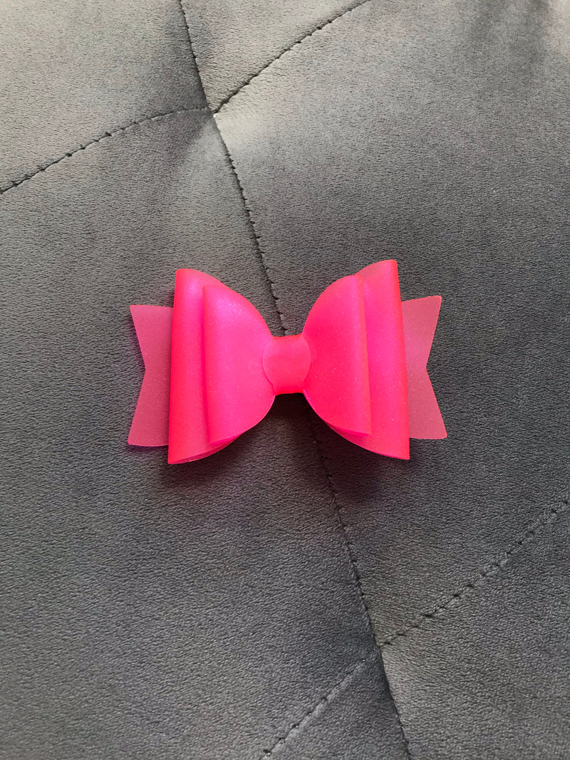 Small Neon Pink Pool Bow
