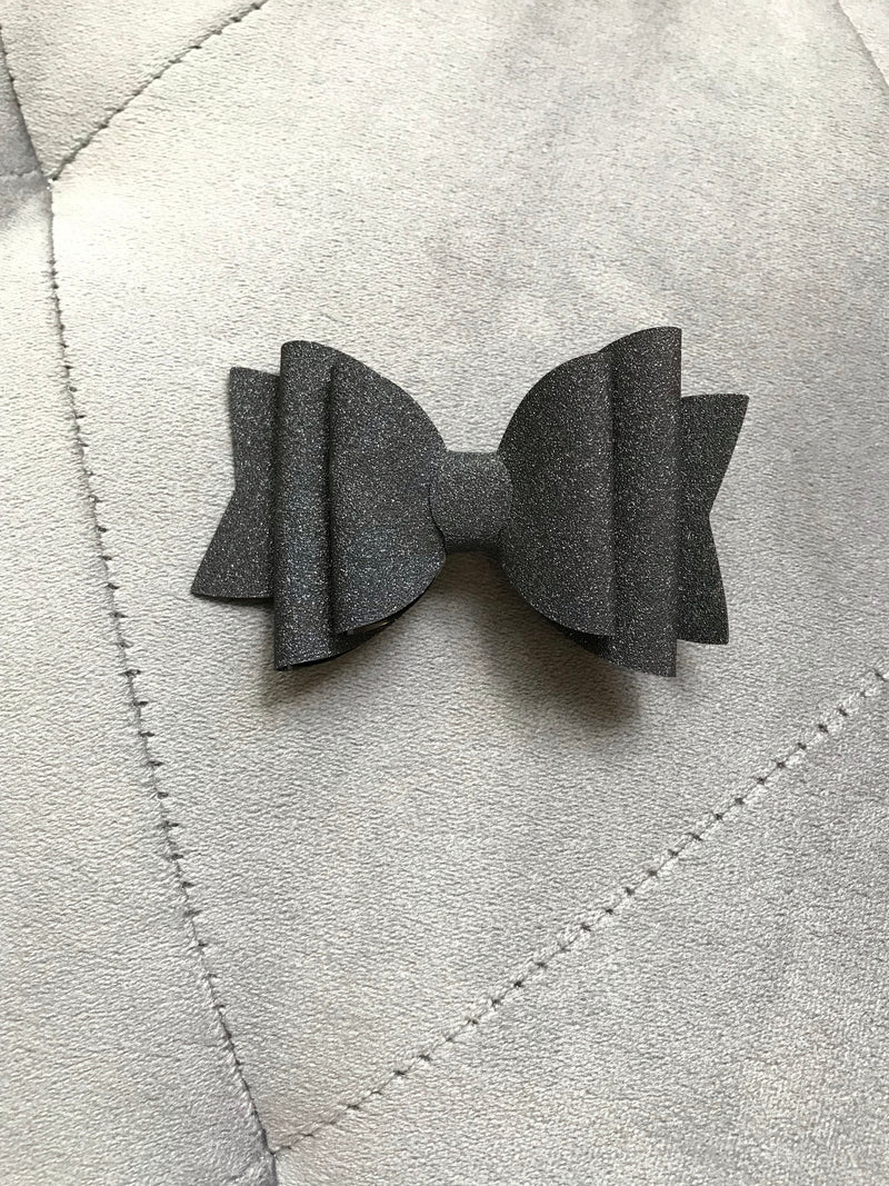 Small Black Shimmer Pool Bow