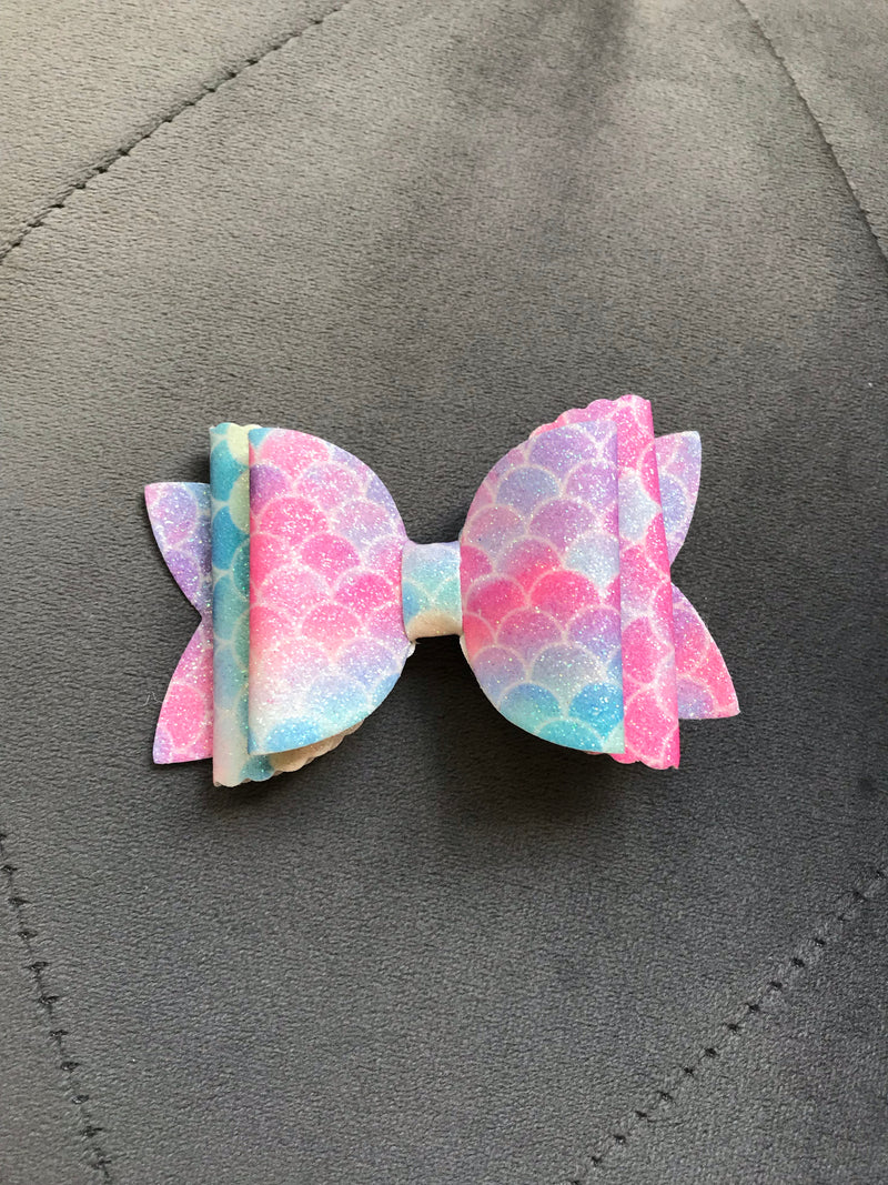 Small Bow-Pastel Multi Mermaid